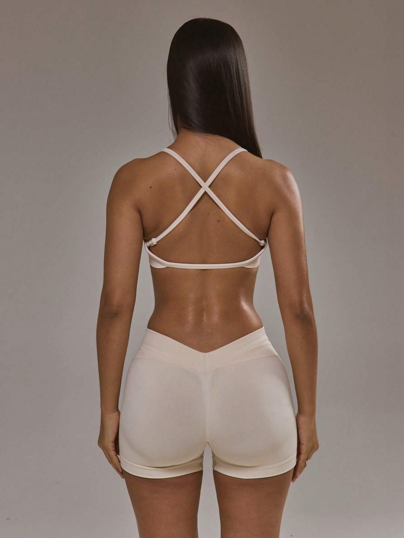 Cross Back Sports Bra & Scrunc - Yoga Daily Fitness reseña y precio